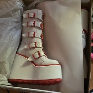 Dune strawberry- red/white